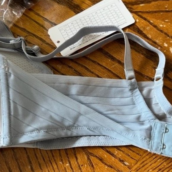 Grey Wing Bra size LL NWT - Picture 4 of 4